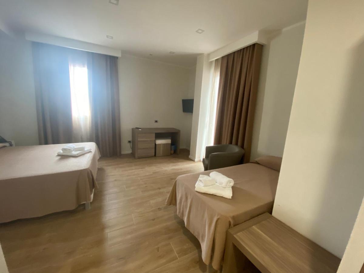 La Porta Del Sole Hotel & Village Сан-Фердинандо Экстерьер фото